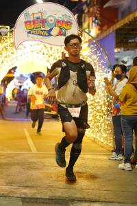 BIB: 1293, 5198
                            <button type="button" onclick="openModal(21832659)" class="btn btn-primary btn-sm float-right btn-popup" data-toggle="modal" data-target=".modal-high-quality">
                        <i class="fas fa-shopping-cart"></i> Add to Cart
                    </button>
                                            <button type="button" onclick="isThisMe(21832659, true)" class="btn btn-success btn-sm float-right btn-popup btn-isme hidden" data-toggle="tooltip" data-placement="bottom" title="นี่คือรูปของคุณใช่ไหม คลิกที่นี่เพื่อเอาเข้าอัลบั้ม">
                        <i class="fas fa-plus"></i> Add to album
                    </button>
                    <button type="button" onclick="isThisMe(21832659, false)" class="btn btn-warning btn-sm float-right btn-popup btn-isnotme hidden">
                        <i class="fas fa-ban"></i> Remove from album
                    </button>